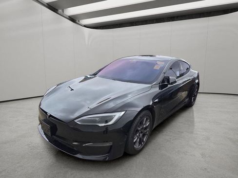 Used 2023 Tesla Model S Plaid AWD/4WD image 1