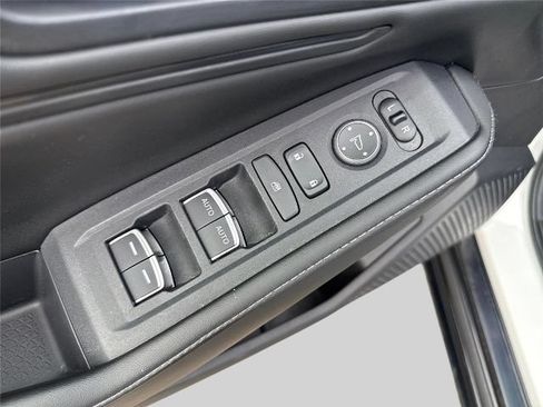 Used 2024 Honda Accord Sport image 18