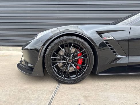 Used 2019 Chevrolet Corvette Z06 image 21