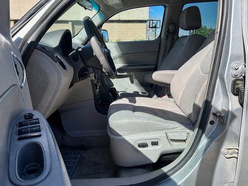 Used 2011 Chevrolet HHR LT FWD image 12