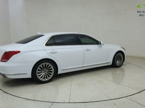 Used 2019 Genesis G90 3.3T Premium RWD image 69