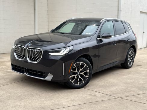 Used 2026 BMW X3 xDrive30 w/ Convenience Package image 1