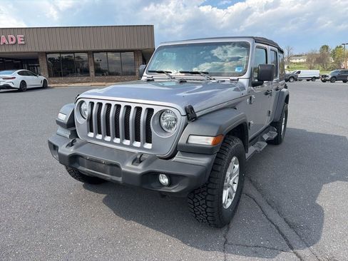 Used 2021 Jeep Wrangler Unlimited Sport image 1