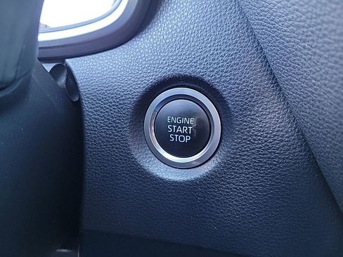 Used 2019 Toyota Corolla SE image 21