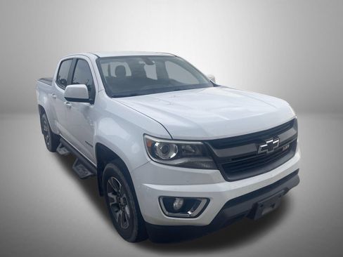 Used 2016 Chevrolet Colorado Z71 AWD/4WD image 5