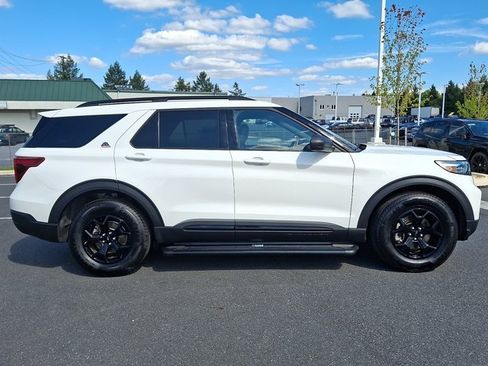 Used 2023 Ford Explorer Timberline AWD/4WD image 7