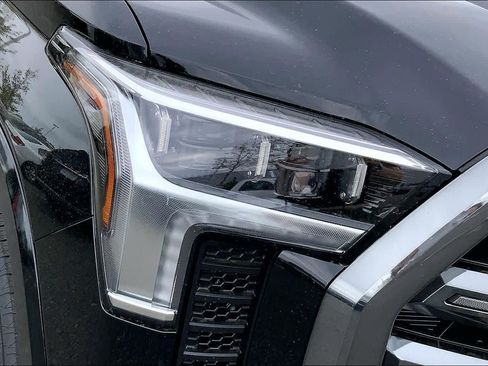 New 2026 Toyota Tundra Platinum AWD/4WD image 13
