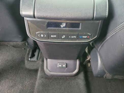 Used 2025 Toyota Highlander XSE AWD/4WD image 18