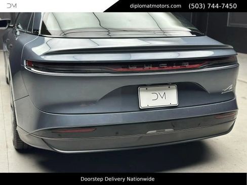 Used 2024 Lucid Air Touring AWD/4WD image 14