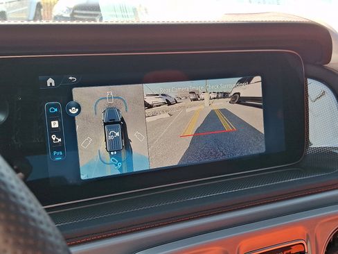 Used 2025 Mercedes-Benz G 550 image 18