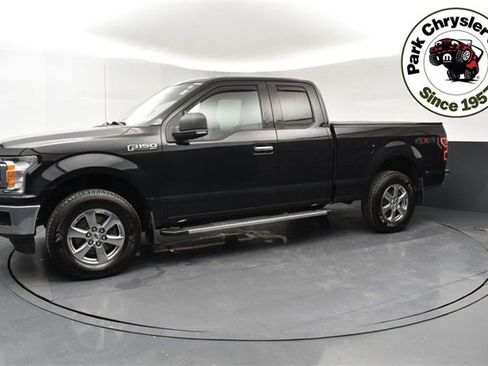 Used 2018 Ford F150 XLT w/ Equipment Group 302A Luxury image 3