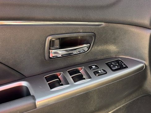 Used 2024 Mitsubishi Outlander Sport SE image 18