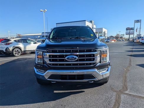 Used 2023 Ford F150 Lariat w/ Trailer Tow Package image 10