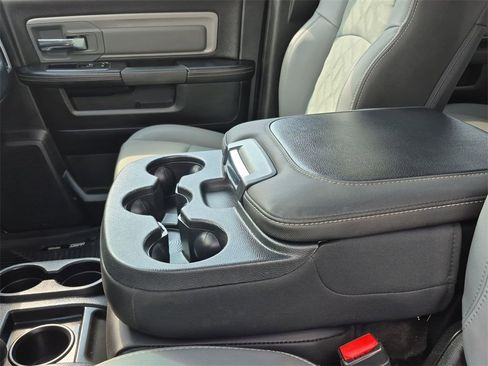 Used 2018 RAM 2500 Power Wagon w/ Luxury Group image 28