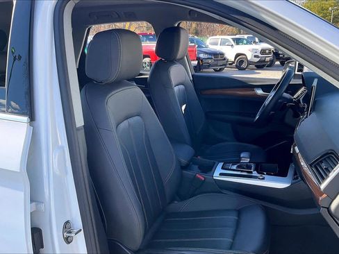 Used 2023 Audi Q5 2.0T Premium image 8