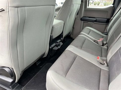 Certified 2018 Ford F150 XL w/ Equipment Group 101A Mid image 19