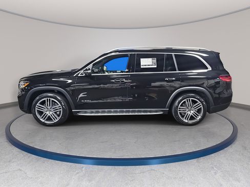 Certified 2025 Mercedes-Benz GLS 450 4MATIC image 9