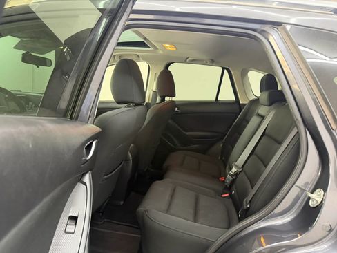Used 2016 MAZDA CX-5 Touring w/ Bose/Moonroof Package FWD image 17