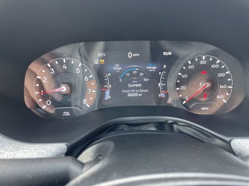 Used 2023 Jeep Compass Latitude AWD/4WD image 17