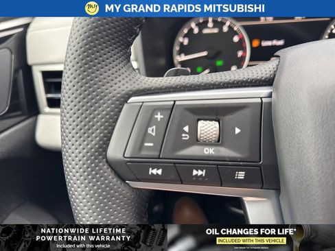 New 2026 Mitsubishi Outlander SE AWD/4WD image 27