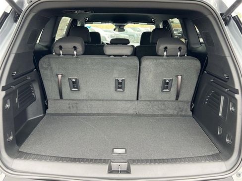 New 2025 GMC Acadia Elevation image 22