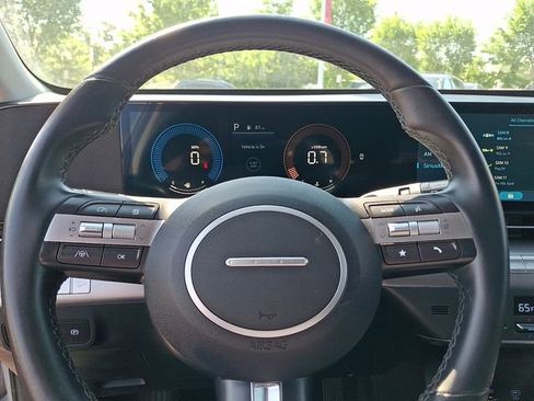 Used 2024 Hyundai Kona SEL AWD/4WD image 18