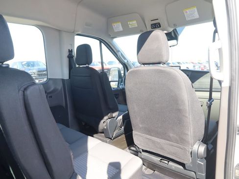 Used 2022 Ford Transit 350 XLT image 16
