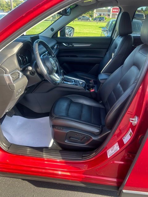 Used 2019 MAZDA CX-5 Grand Touring w/ GT Premium Package AWD/4WD image 9