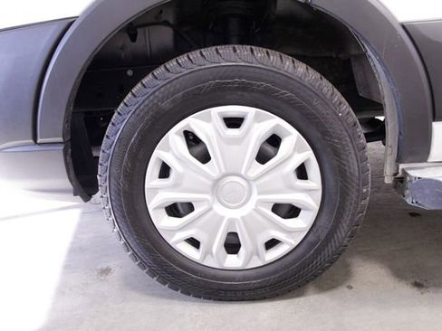 Used 2024 Ford Transit 250 Low Roof w/ Exterior Upgrade Package image 11