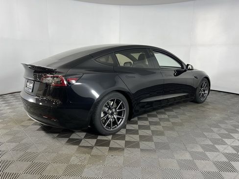 Used 2018 Tesla Model 3 Long Range image 5