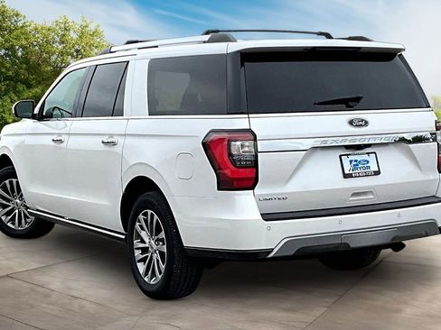 Used 2018 Ford Expedition Max Limited w/ Equipment Group 301A AWD/4WD image 9