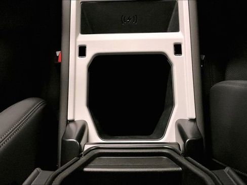 Certified 2025 Land Rover Defender 110 S image 11