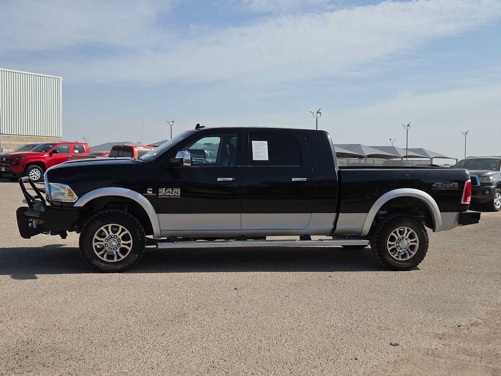 Used 2017 RAM 2500 Laramie AWD/4WD image 5
