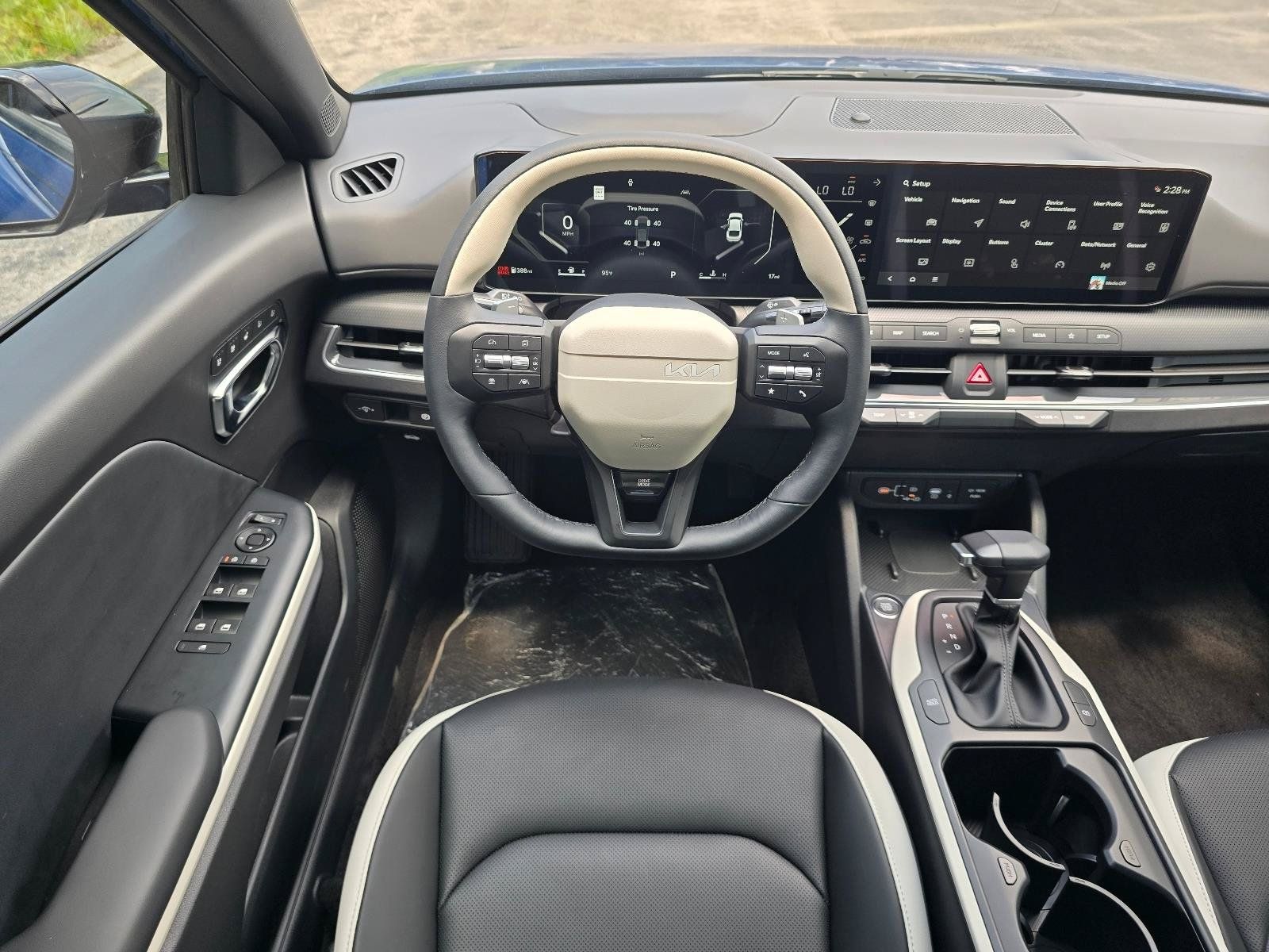 New 2026 Kia K4 GT-Line FWD image 6