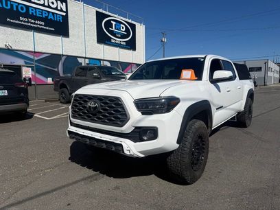 Used 2022 Toyota Tacoma TRD Off-Road w/ Black Out Package (TMS)