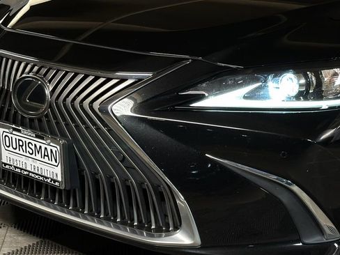 Used 2020 Lexus ES 350 w/ Premium Package FWD image 3