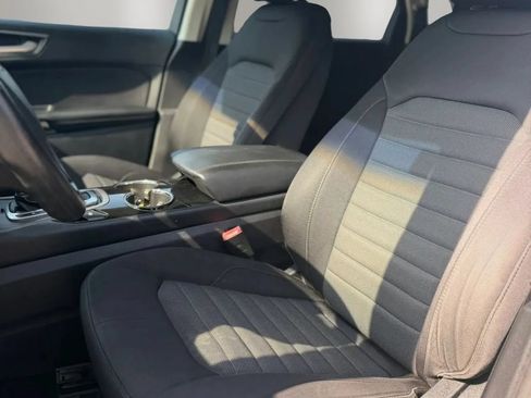 Used 2016 Ford Edge SE AWD/4WD image 11