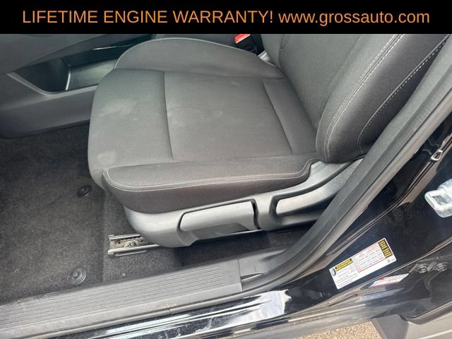 Used 2024 Nissan Rogue S AWD/4WD image 14