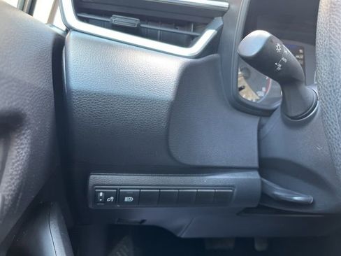Used 2024 Toyota Corolla LE FWD image 17