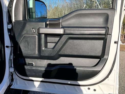 Used 2020 Ford F150 Raptor w/ Equipment Group 802A Luxury image 22