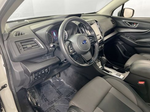 Used 2022 Subaru Ascent Onyx Edition image 9