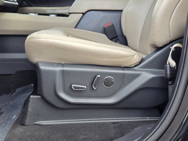 Certified 2024 Ford Expedition Max Limited AWD/4WD image 16