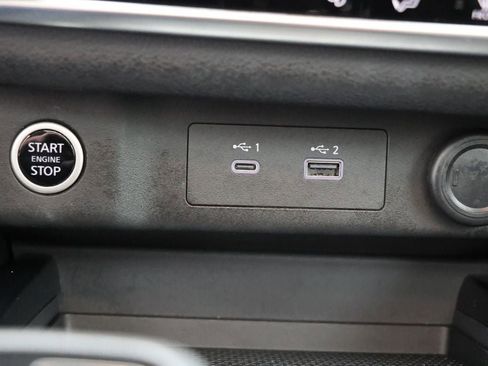 Used 2023 Nissan Rogue SL w/ SL Premium Package image 27