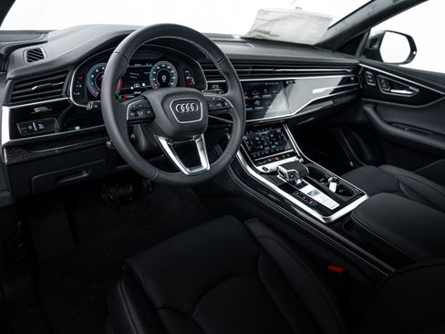 New 2026 Audi Q8 Prestige image 9