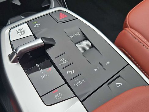 New 2026 BMW X1 xDrive28i w/ Technology Package image 30