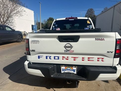 Used 2022 Nissan Frontier SV image 29