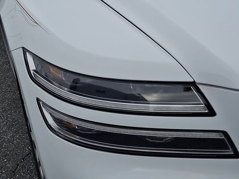 Used 2022 Genesis G80 2.5T w/ Prestige Package image 9