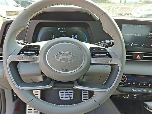 New 2025 Hyundai Elantra Sport image 7