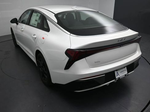 New 2026 Kia K5 LXS FWD image 9
