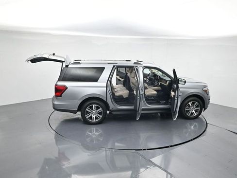 Used 2024 Ford Expedition Max Limited image 46